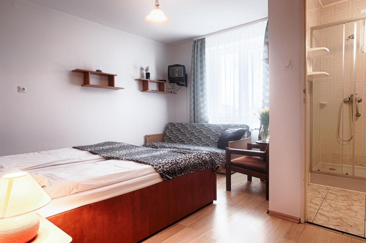 Pod Arkadami Hotell Darlowko Exteriör bild