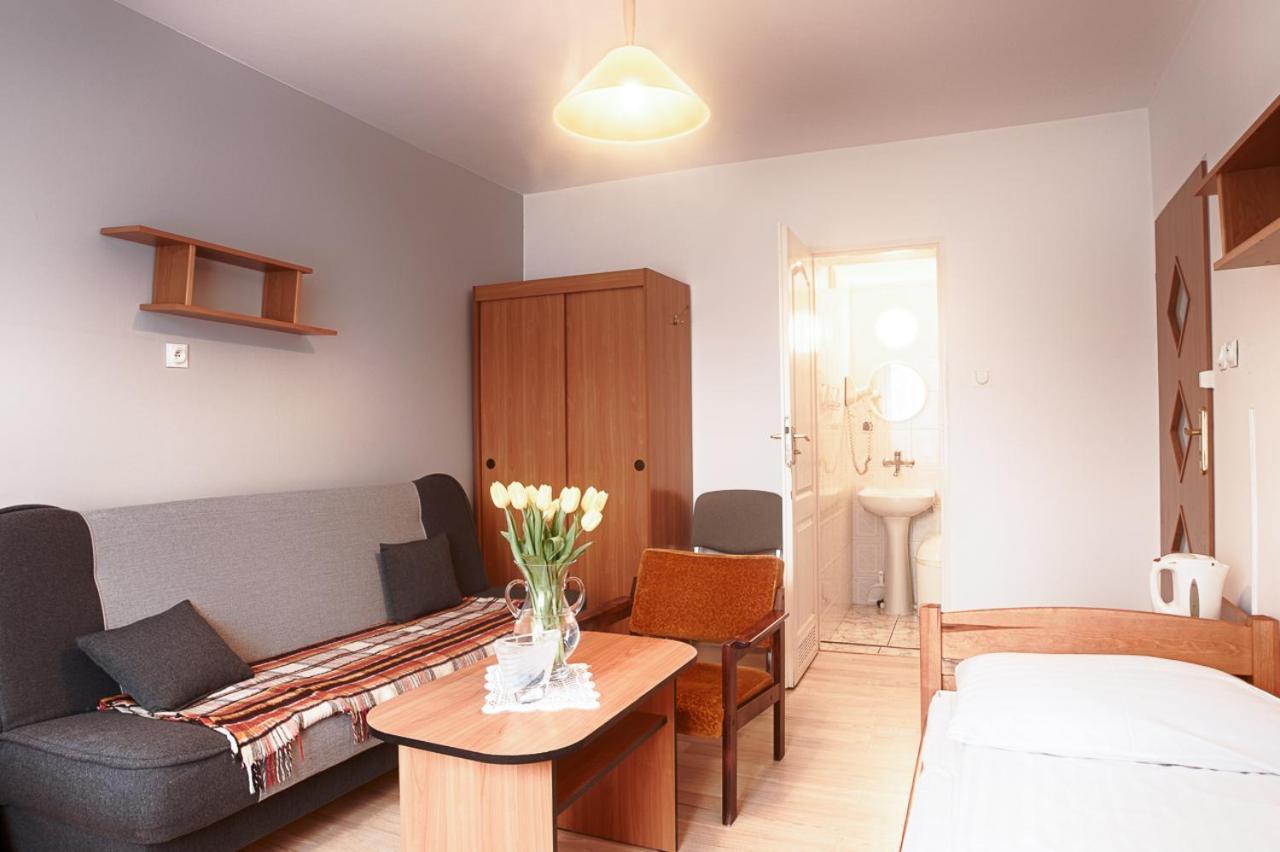 Pod Arkadami Hotell Darlowko Exteriör bild